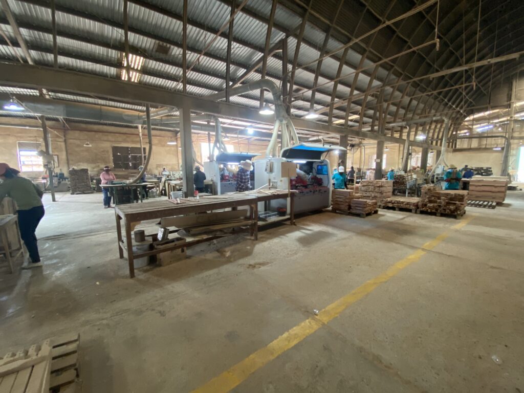 82d103df7d28b376ea39