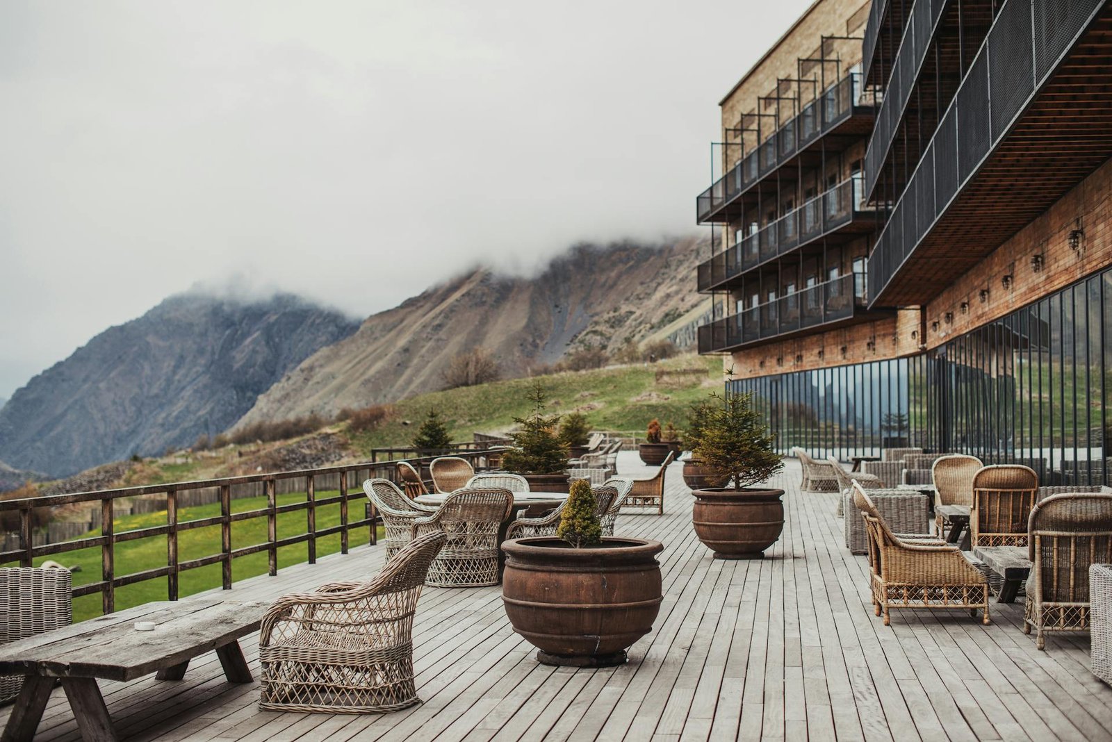 pexels-nanamusic-31665649